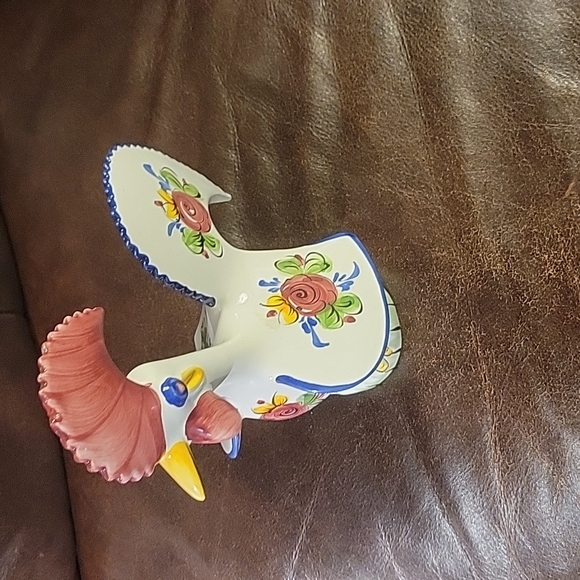 Hand-painted Decorative Traditional Ceramic Portuguese Good Luck Rooster - Picture 2 of 3